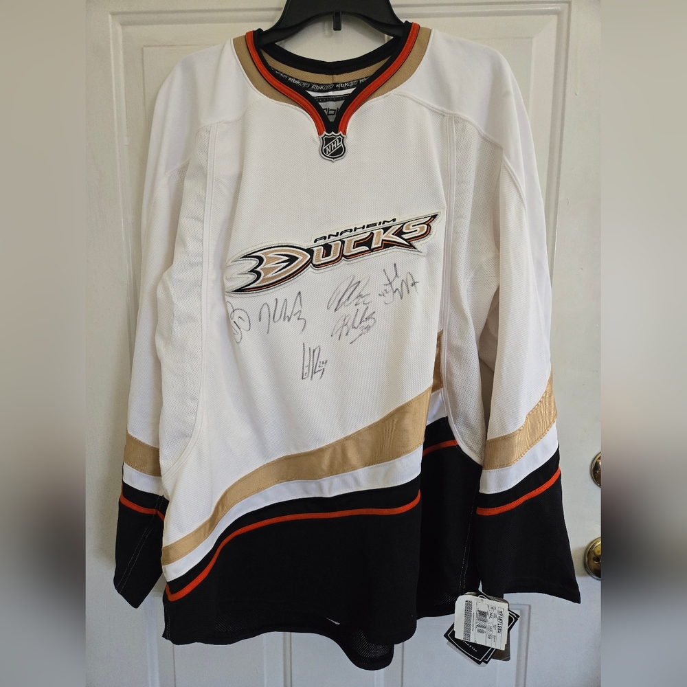 NWT NHL Jersey Anaheim Ducks Jersey 50